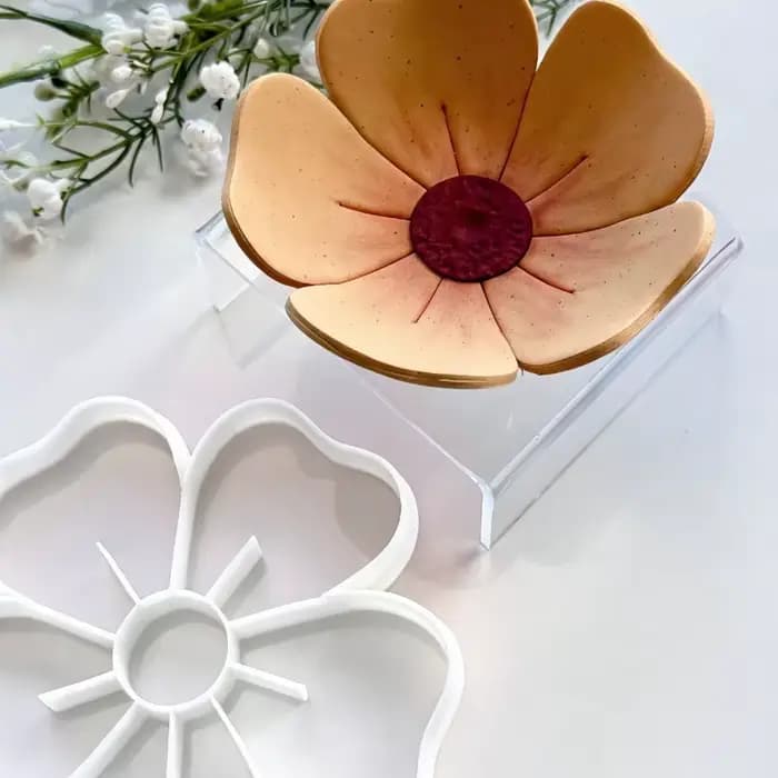 Cutter à pâte à modeler en forme de coquelicot à cinq pétales, outil en céramique souple pour la création de boucles d'oreilles bohèmes DIY, moule à coquelicot craquelé pour la fabrication de bijoux