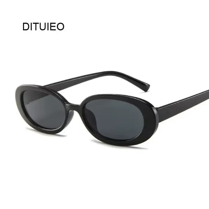 Petites lunettes de soleil rectangulaires pour femmes
