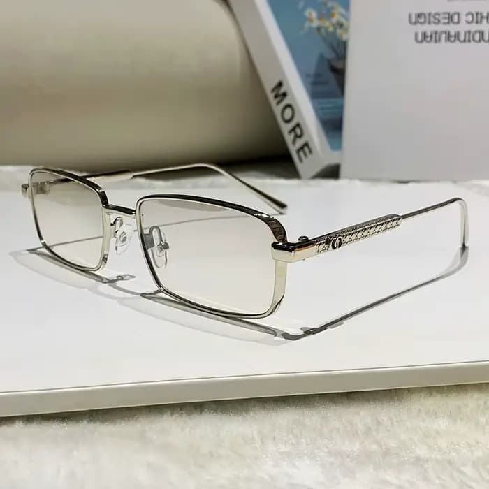 Nouvelles Lunettes de Soleil 2025 Style Old Money Haut de Gamme Polyvalentes Tendance Décontractée Personnalisées à Monture Fine Protection Solaire