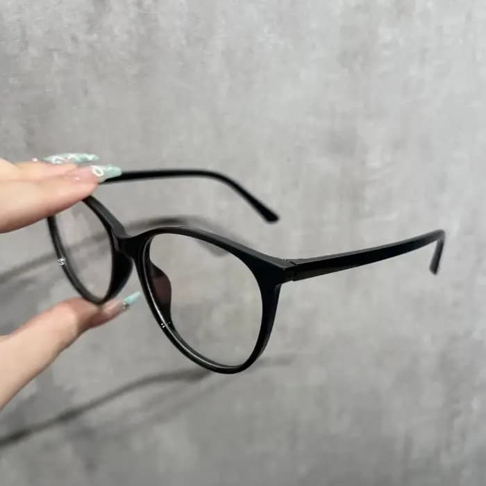 Lunettes unies à la mode pour femmes