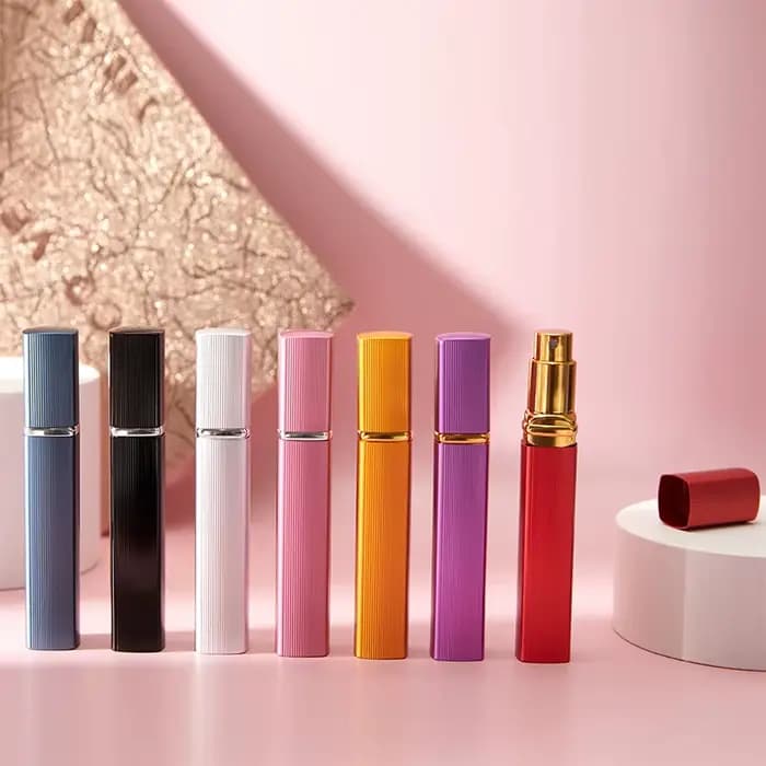 Bouteille de parfum 12ml, distributeur de parfum de haute qualité, vaporisateur ultra-fin, portable, vaporisateur de voyage, bouteille vide intérieure en verre