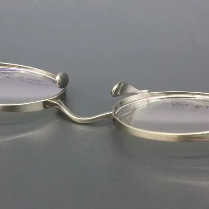 Japonais fait à la main Lennon petit rond titane lunettes cadre hommes rétro
