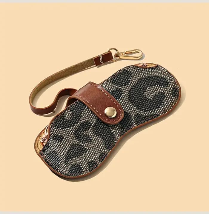Pochette pour lunettes de soleil en cuir PU