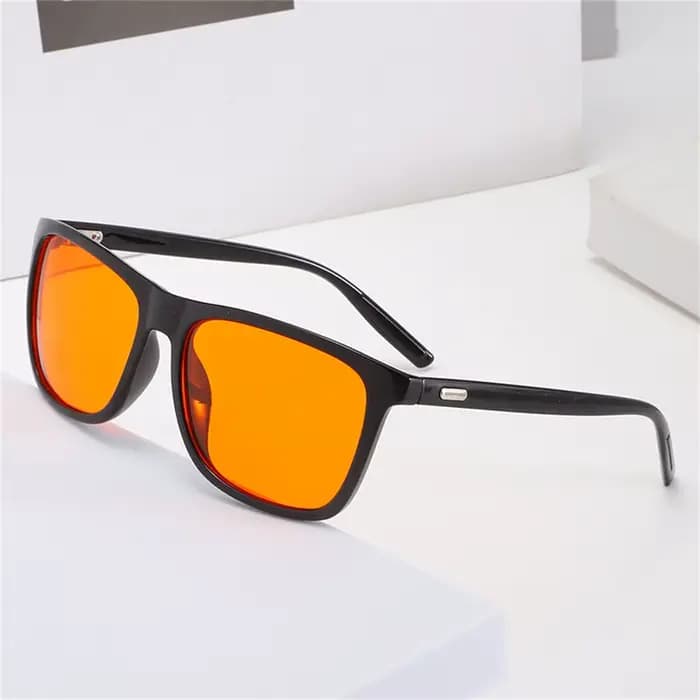 Lunettes classiques anti-lumière bleue à verres orange pour hommes et femmes, monture carrée, pour vision nocturne et protection des yeux contre les écrans.