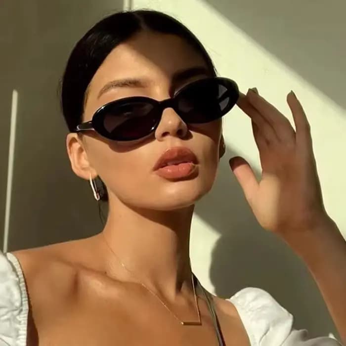 Lunettes de soleil rétro à petite monture ovale pour femmes
