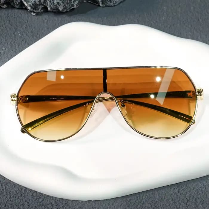 Les lunettes de soleil d'été indispensables