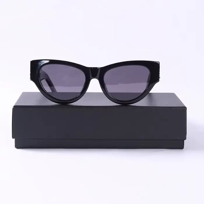 Lunettes de soleil ovales en acétate