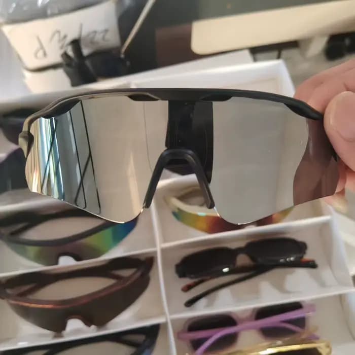 1 paire de lunettes de soleil polarisées élégantes pour hommes