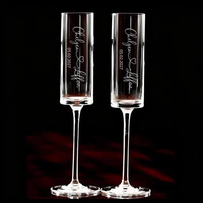 2 flûtes à champagne personnalisées, verres à champagne pour mariage, cadeau pour les jeunes mariés, cadeau pour les fiancés, cadeau pour le couple