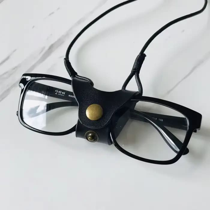 Porte-sangle de lunettes de soleil à la mode