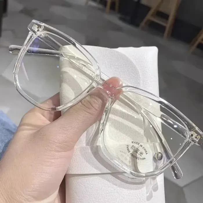 Nouvelles Lunettes d'Ordinateur Transparentes 2026 pour Femmes et Hommes – Monture Carrée Anti-Lumière Bleue