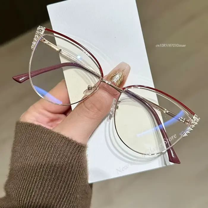 2025 nouveau exquis diamant clouté métal monture de lunettes pour femmes Anti lumière bleue