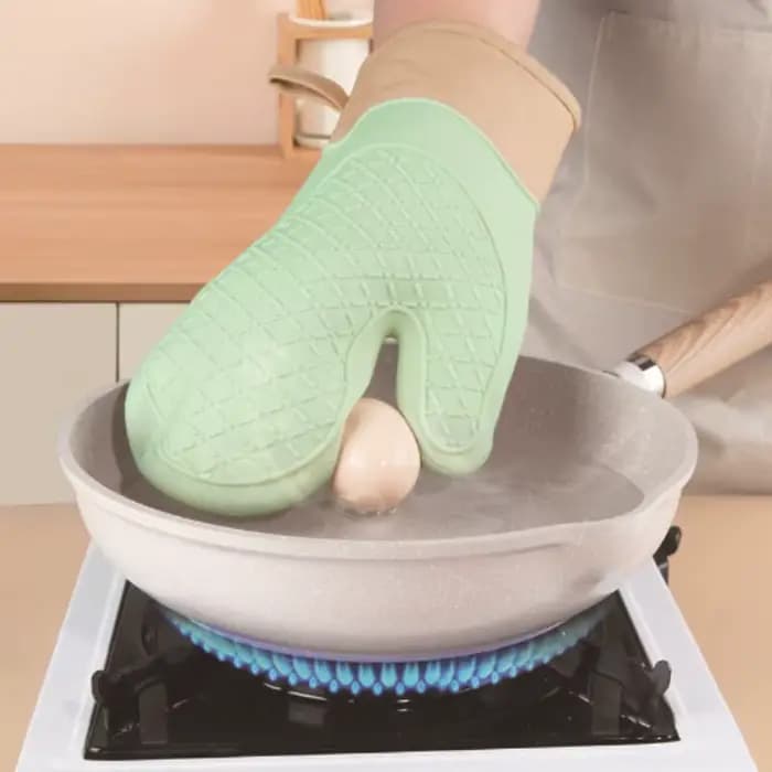 Gant isolé en Silicone, dispositif Anti-brûlure de cuisine antidérapant, allongé, épaissi, résistant aux hautes températures