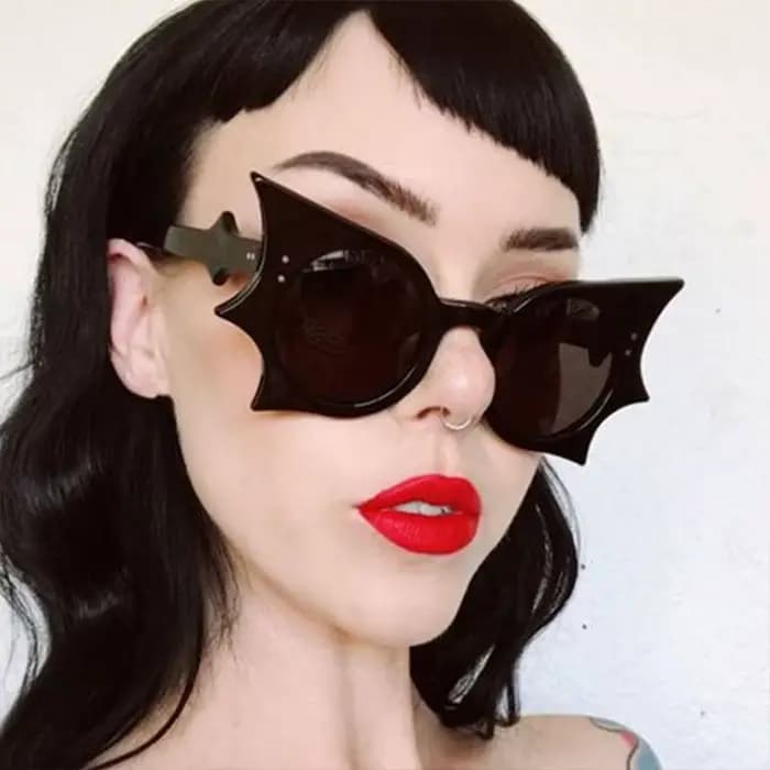 Lunettes de soleil gothiques en forme de chauve-souris sans bords pour femmes
