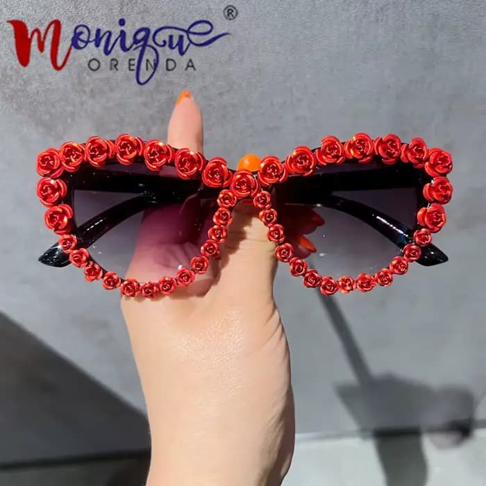 Lunettes de soleil femmes 2023 Sexy fleur rouge oeil de chat