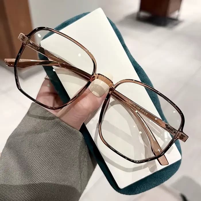 Lunettes élégantes pour femmes