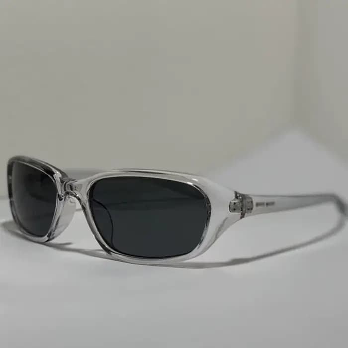 Lunettes de soleil œil-de-chat 2026 à monture fine pour femmes et hommes