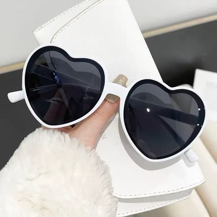 Nouvelles Lunettes de Soleil Vintage Cœur pour Femme et Homme
