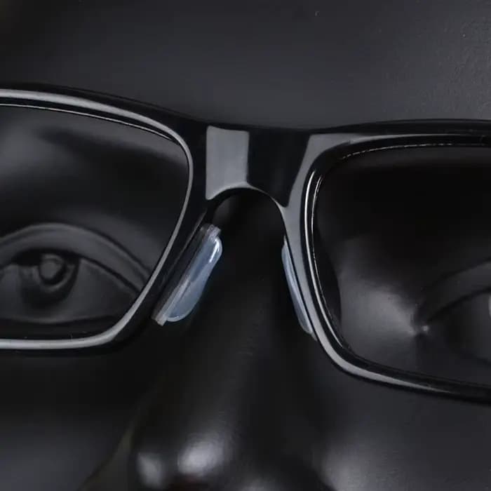 Plaquettes nasales pour lunettes
