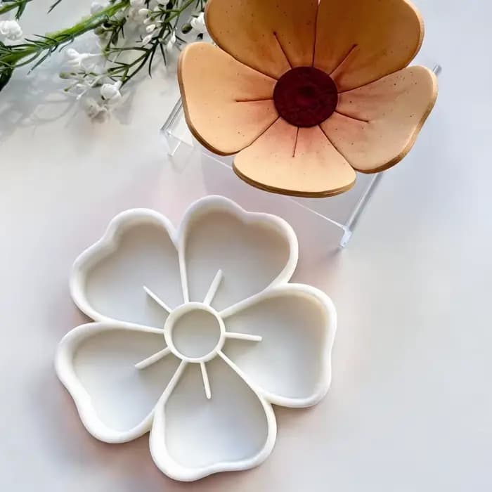 Cutter à pâte à modeler en forme de coquelicot à cinq pétales, outil en céramique souple pour la création de boucles d'oreilles bohèmes DIY, moule à coquelicot craquelé pour la fabrication de bijoux
