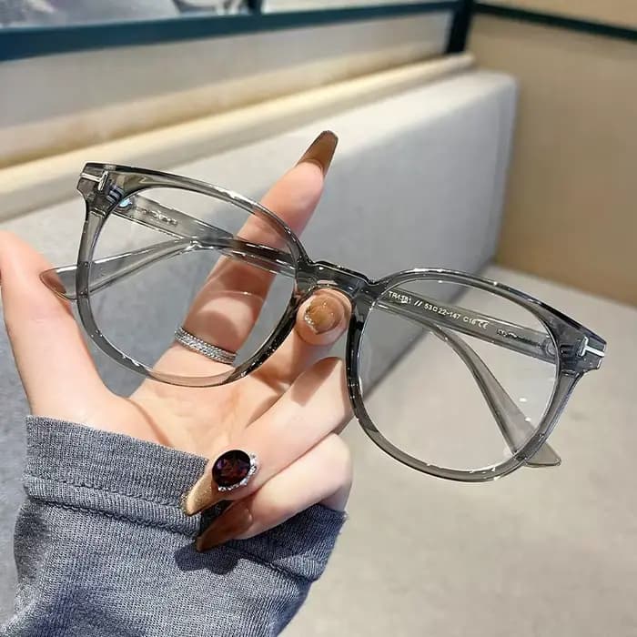 Petites lunettes à la mode pour hommes et femmes