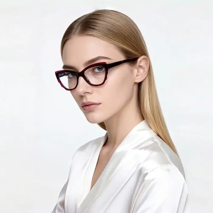 Lunettes œil de chat classiques en coquille de tortue pour femmes