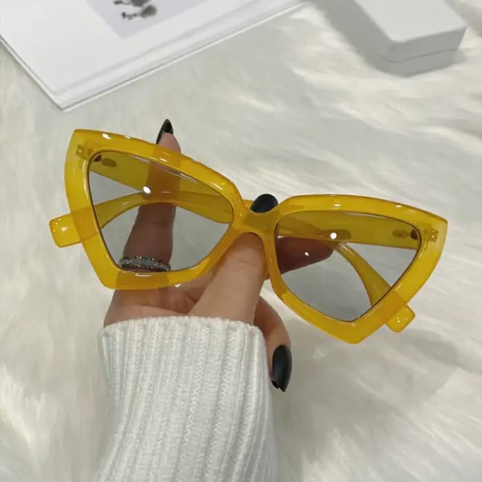 Nouveau Triangle polygone lunettes de soleil femmes hommes Vintage