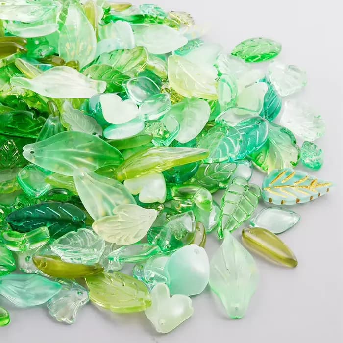 Mélange aléatoire de 30/50/100 pièces de perles de feuilles de verre, bricolage de colliers et Bracelets faits à la main, perles de feuilles, matériaux de fabrication de bijoux, accessoires en vrac