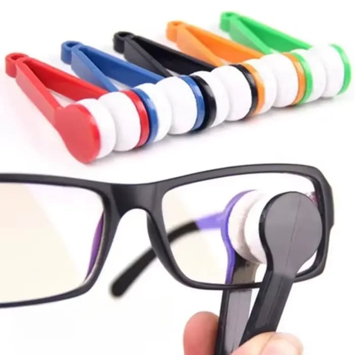 Brosse à lunettes
