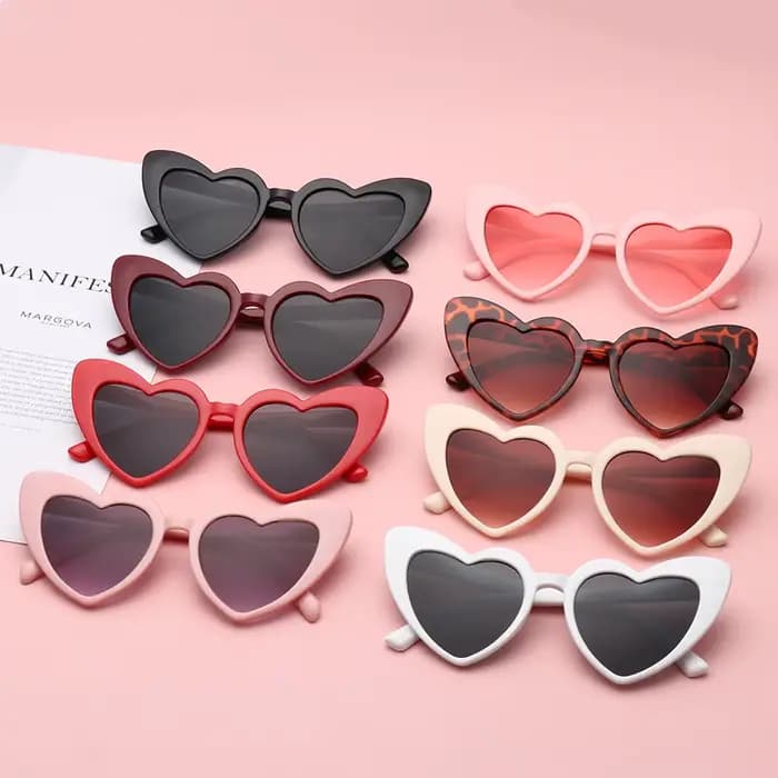 Lunettes de soleil en forme de cœur pour femmes