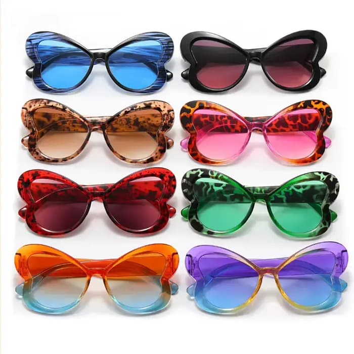 Nouvelles Lunettes de Soleil Papillon Vintage pour Femmes et Hommes