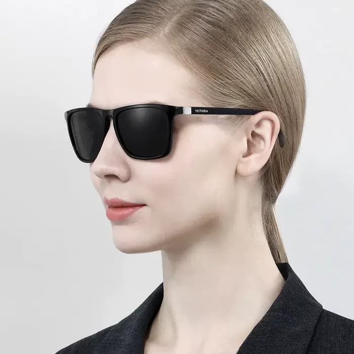 2025 flambant neuf lunettes de soleil unisexe rétro TR90
