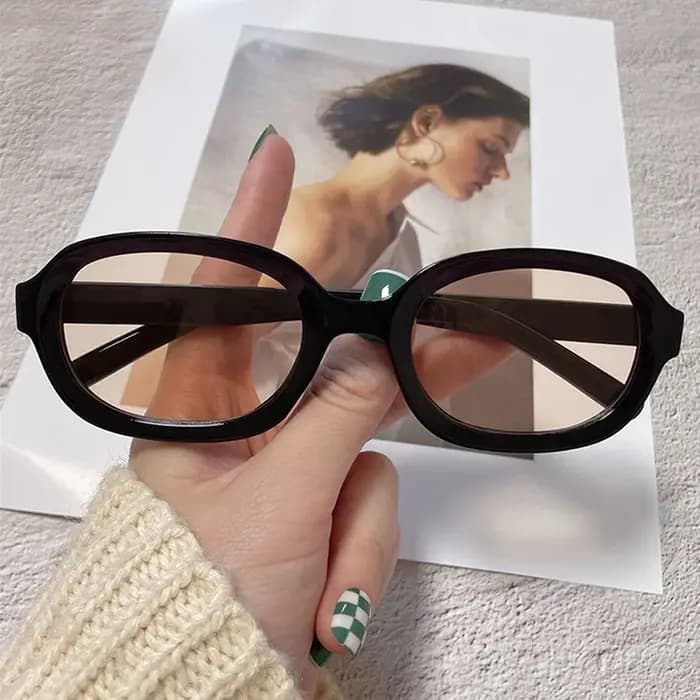 Lunettes de soleil rétro unisexes avec protection UV400 et capacités anti-lumière bleue pour les plaisirs et la photographie d'été en plein air.