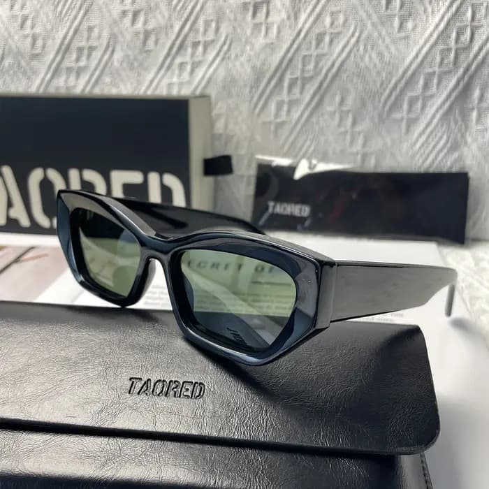 Lunettes de soleil élégantes pour femmes, avec étui, de luxe, de styliste, œil de chat, monture en acétate, à la mode, UV400, nouvelle collection 2025