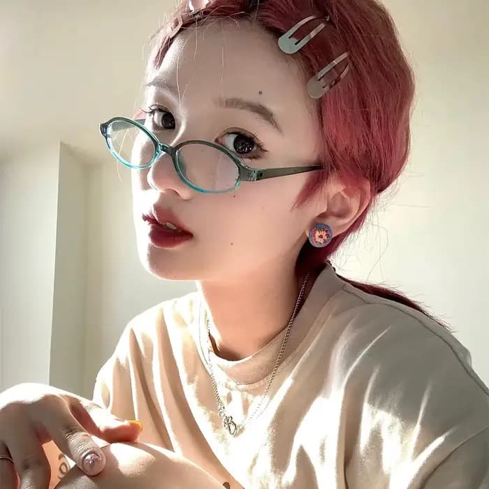 Lunettes de myopie rondes et ovales pour femmes