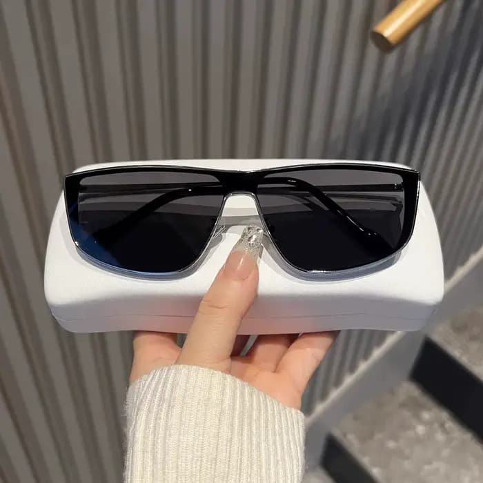 Lunettes de soleil tendance pour femmes