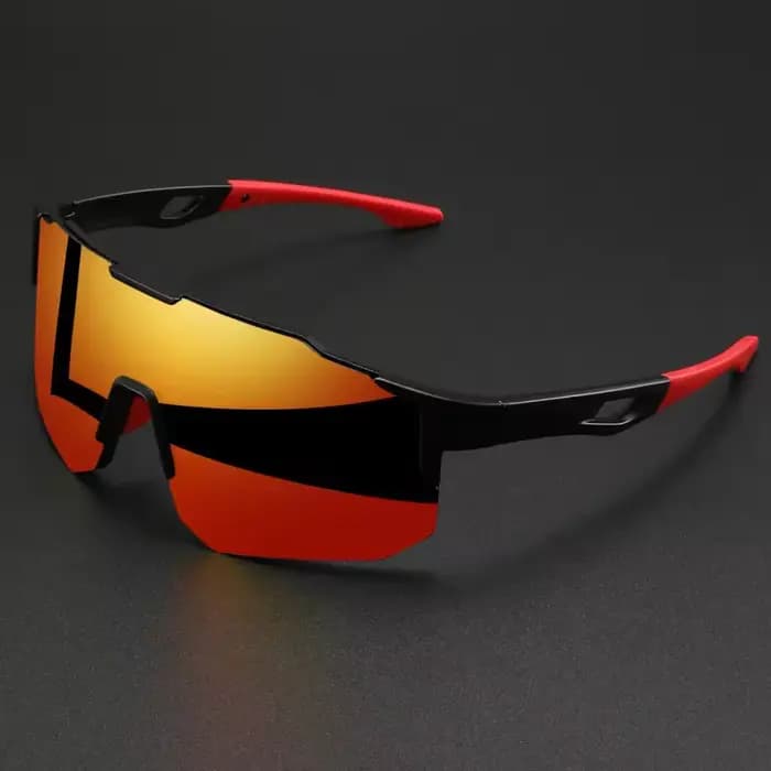 Des lunettes tendance à monture en plastique monobloc
