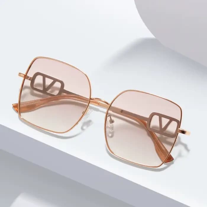 2026 nouvelles lunettes De soleil Protection UV lunettes De soleil polarisées haute couture pare-sol