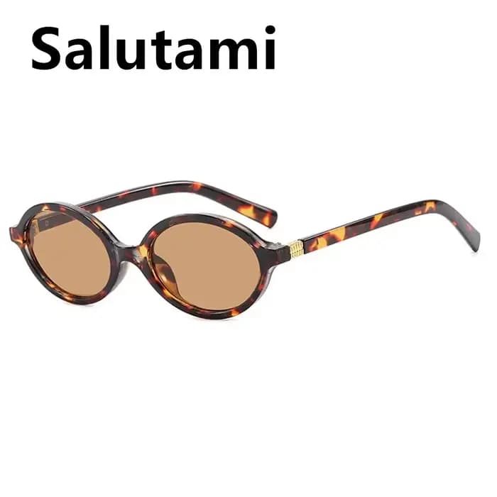 Une paire de lunettes PC ovales rétro pour hommes et femmes, conçues pour les visages fins, polyvale