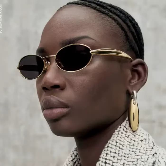 Marque de luxe cadre ovale lunettes de soleil femmes à la mode ronde petit