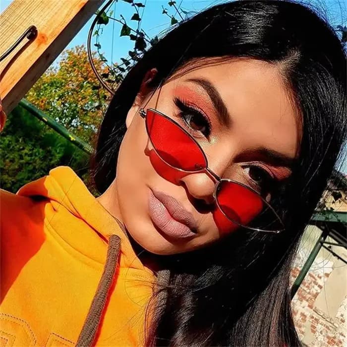 Lunettes de soleil triangle miroir argenté pour femmes