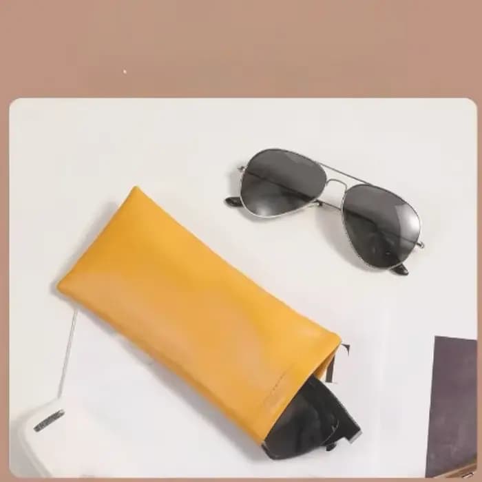 Étui à lunettes de soleil à fermeture automatique