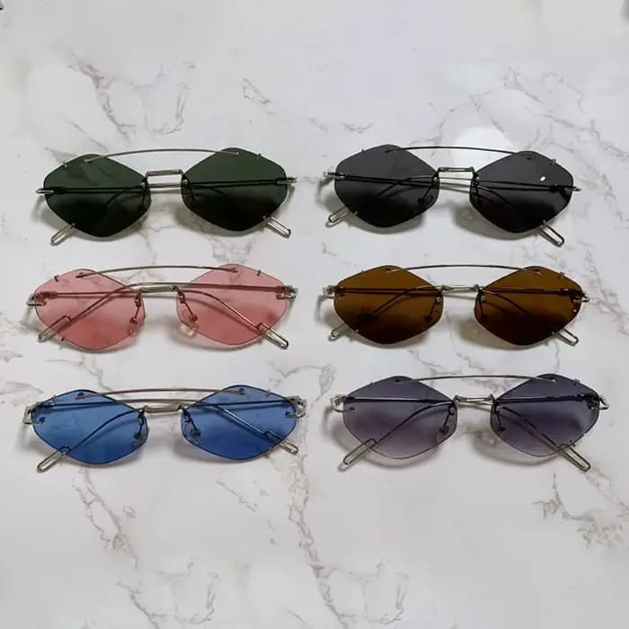 Lunettes de soleil hexagonales vintage