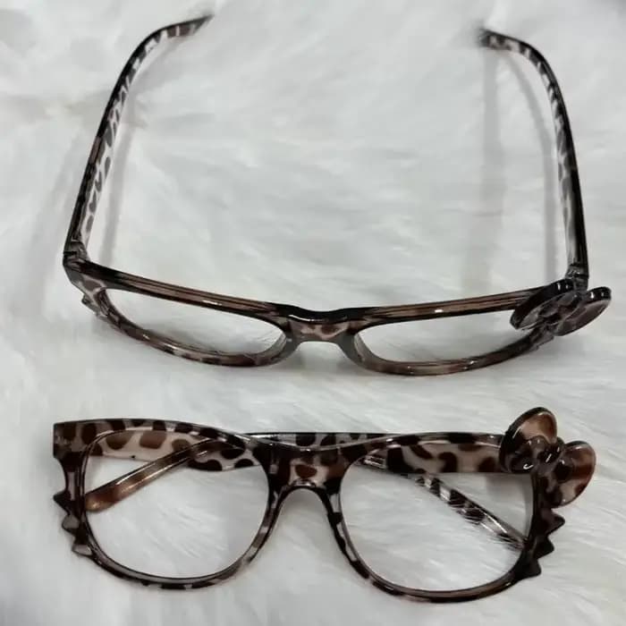 Lunettes léopard rétro Y2K