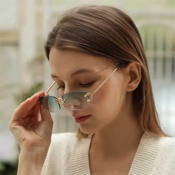 Nouvelles petites lunettes de soleil sans monture étroites