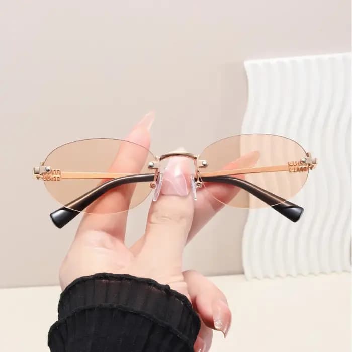 Lunettes de soleil ovales sans monture pour femmes 2026 – Nouvelles
