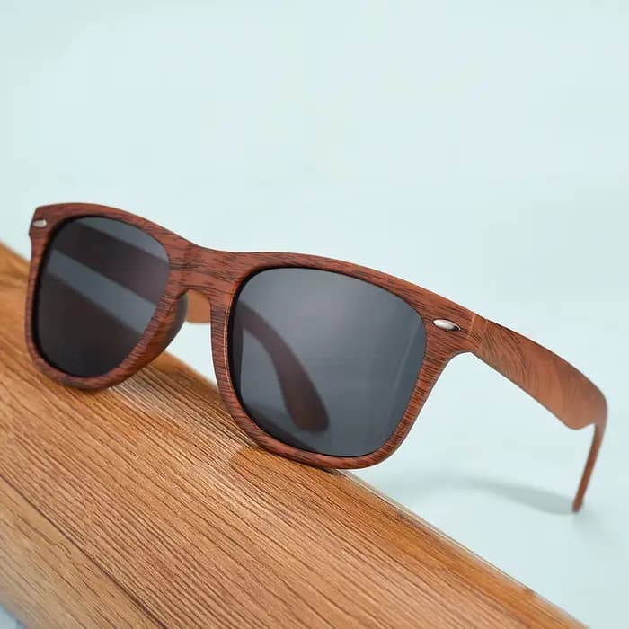 Lunettes de soleil rétro en bambou pour femmes