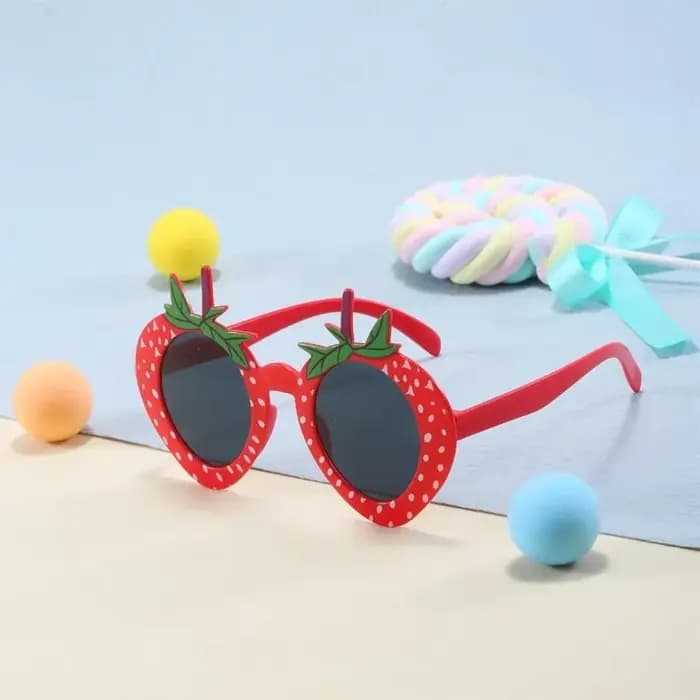 Lunettes de soleil tendance et amusantes en forme d'ananas