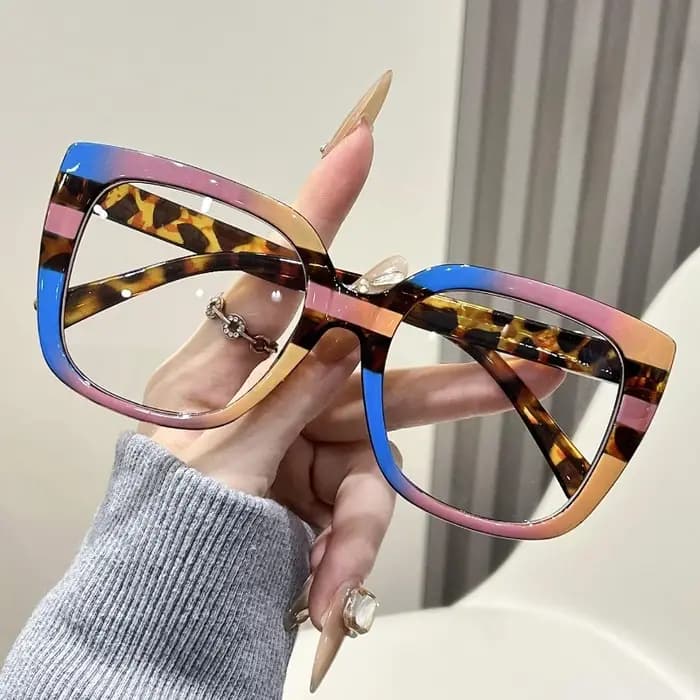 Lunettes de soleil œil de chat esthétiques littéraires pour femmes, grandes lunettes de soleil carrées rétro, lentille transparente zéro puissance pour femmes, accessoires lunettes