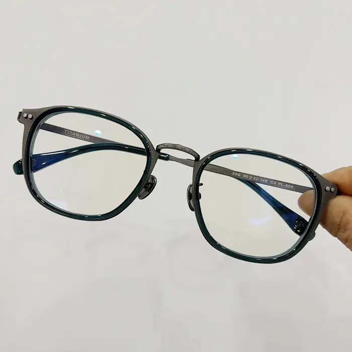 Lunettes rétro en titane pur pour hommes